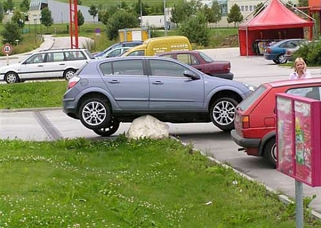 femeia la volan imagini haioase