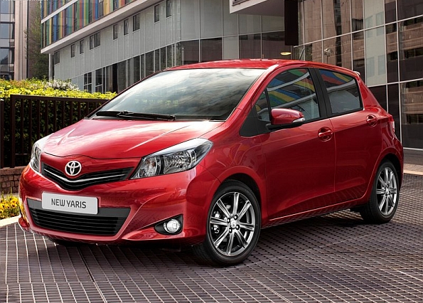 noua toyota yaris 2012